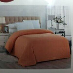 NEW- Twin Size Liftstyle Quilt / Duvet Cover Microfiber Wrinkle Resistant Orange